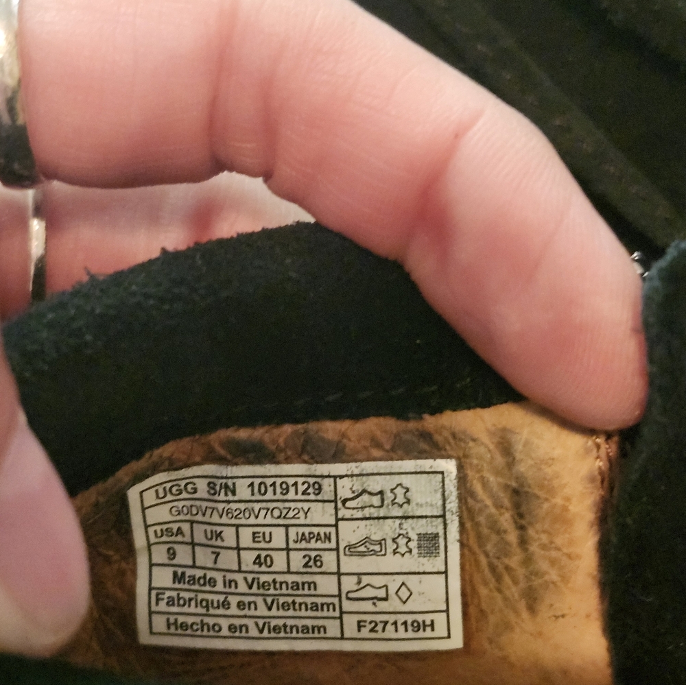 UGG Dark Suede Lace-Up Boots - Picture 4 of 8